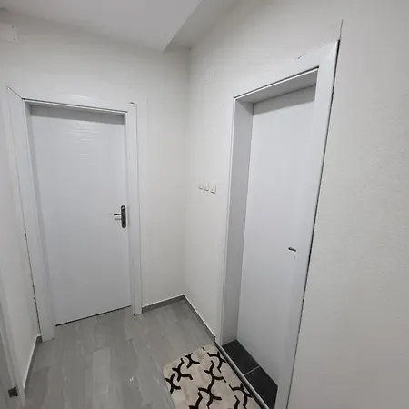 Apartment Pegasus Pestani *